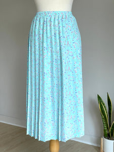 Vintage Leslie Fay Sky Blue Floral Pleated Skirt